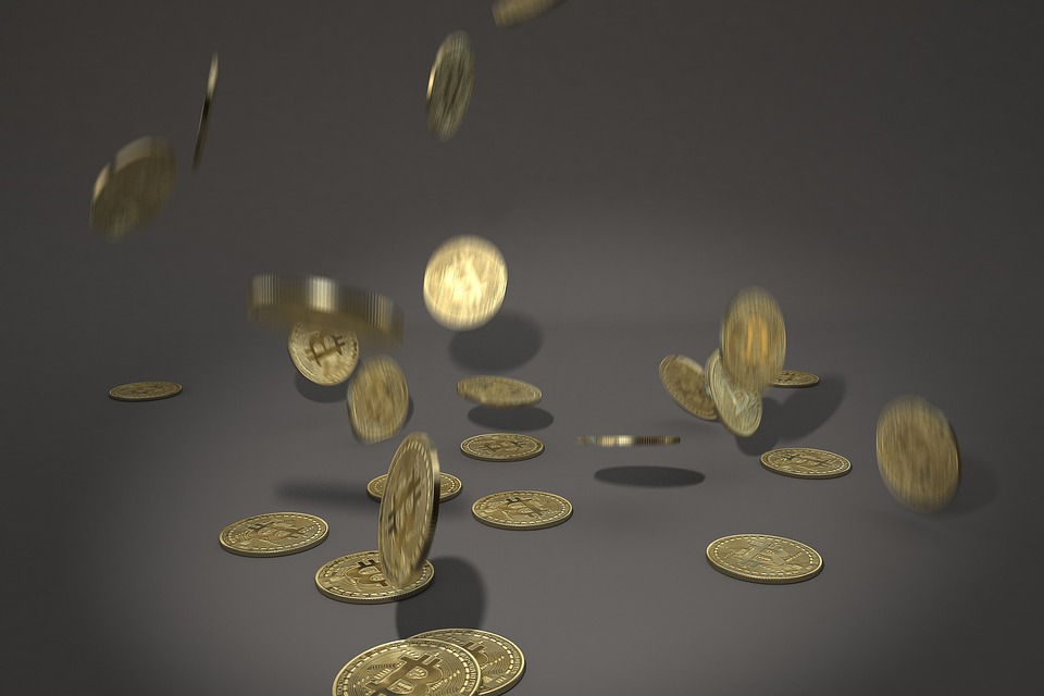 padající mince